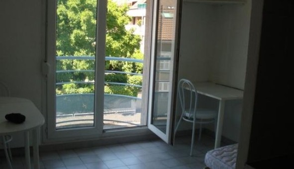 Logement �tudiant Studio &agrave; Grenoble (38000)