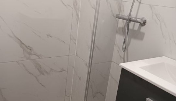 Logement �tudiant Studio &agrave; Grenoble (38000)