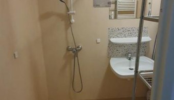 Logement �tudiant Studio &agrave; Grenoble (38000)