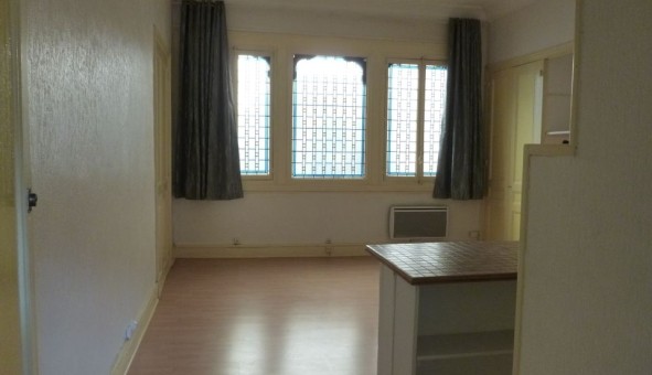 Logement �tudiant Studio &agrave; Grenoble (38000)