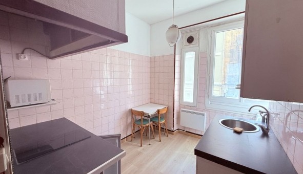 Logement �tudiant Studio &agrave; Grenoble (38000)