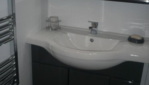 Logement �tudiant Studio &agrave; Gr�oux les Bains (04800)