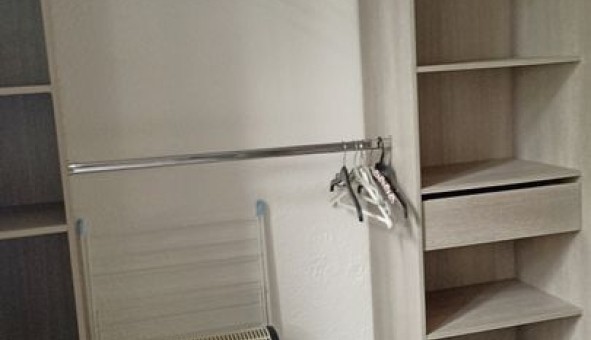 Logement �tudiant Studio &agrave; Gr�oux les Bains (04800)