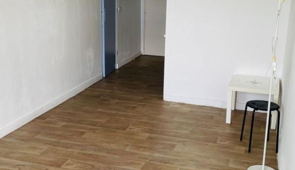 Logement tudiant Studio à Grigny (91350)