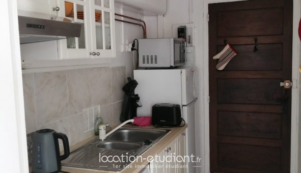 Logement �tudiant Studio &agrave; Gu�thary (64210)