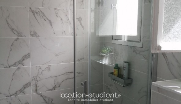 Logement �tudiant Studio &agrave; Gu�thary (64210)