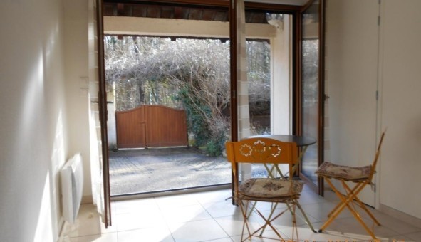 Logement tudiant Location Studio Vide Guyancourt (78280)