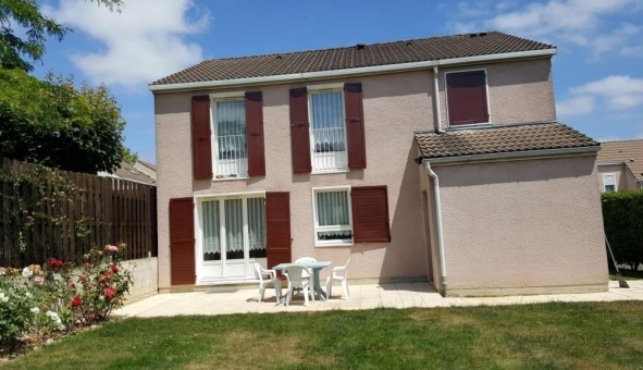 Logement tudiant Studio à Guyancourt (78280)