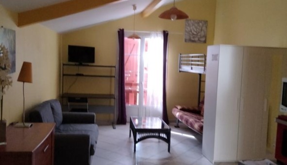 Logement tudiant Studio à Halsou (64480)