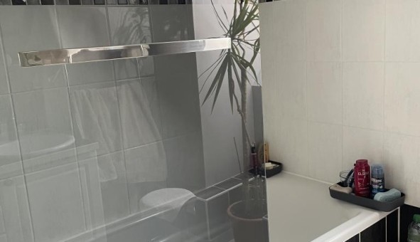 Logement tudiant Studio à Hrouville Saint Clair (14200)