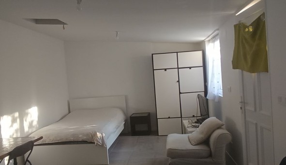 Logement �tudiant Studio &agrave; Houilles (78800)
