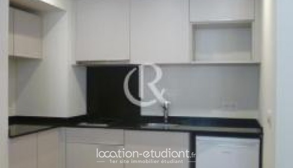 Logement étudiant Studio à Hyères (83400)