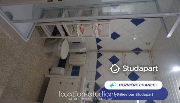 Logement tudiant Studio à Hyres (83400)