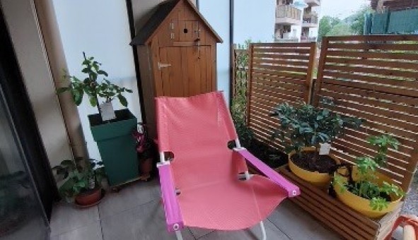 Logement �tudiant Studio &agrave; Hy�res (83400)