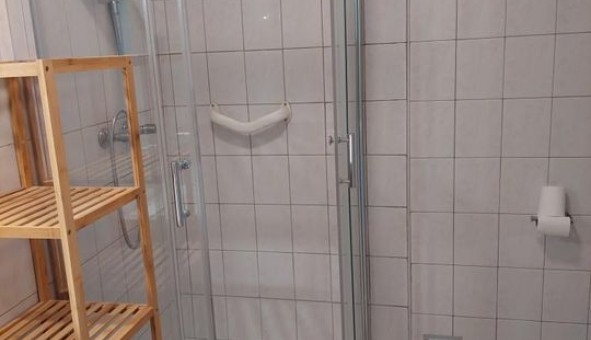 Logement �tudiant Studio &agrave; Hy�res (83400)