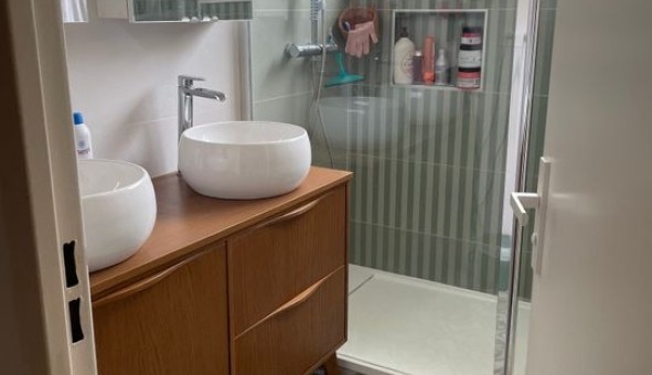 Logement �tudiant Studio &agrave; Hy�res (83400)