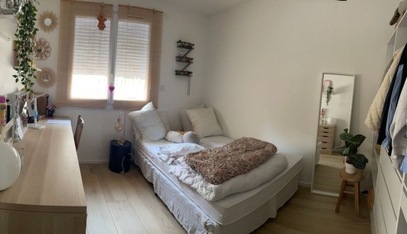 Logement �tudiant Studio &agrave; Hy�res (83400)