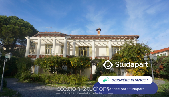 Logement �tudiant Studio &agrave; Hy�res (83400)