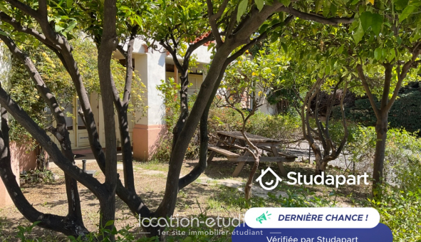 Logement �tudiant Studio &agrave; Hy�res (83400)