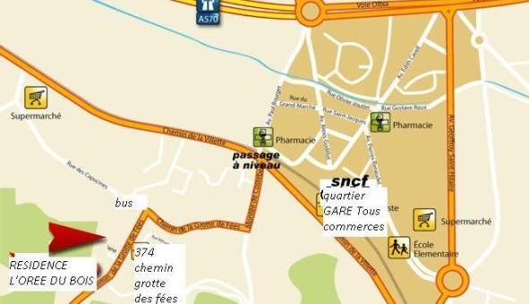 Logement �tudiant Studio &agrave; Hy�res (83400)