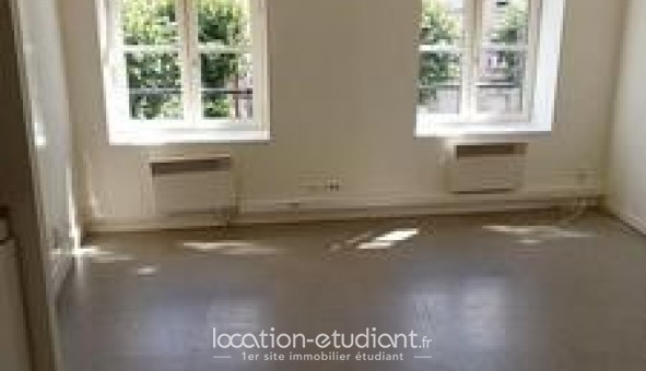 Logement tudiant Studio à Issoire (63500)