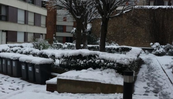 Logement tudiant Studio à Issy les Moulineaux (92130)