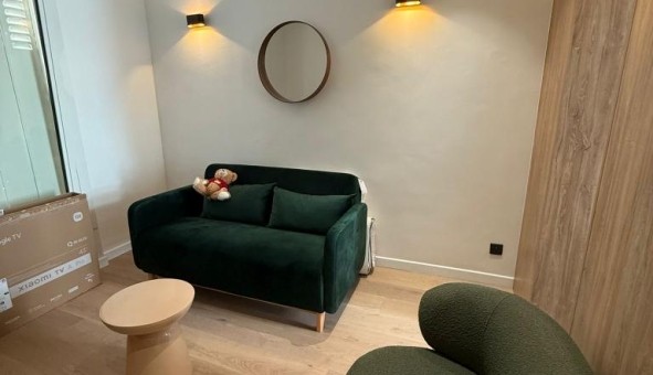 Logement tudiant Location Studio Vide Issy les Moulineaux (92130)