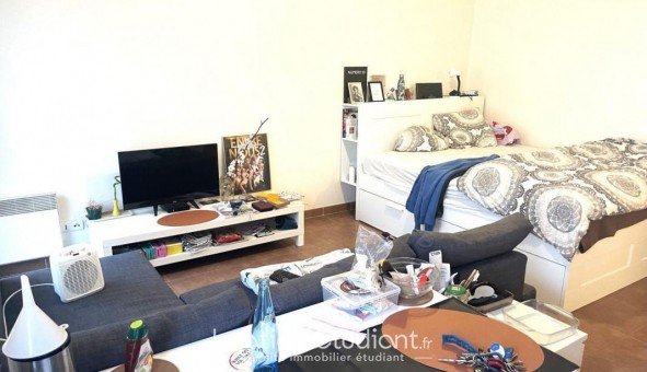 Logement tudiant Studio à Issy les Moulineaux (92130)