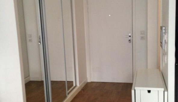 Logement �tudiant Studio &agrave; Issy les Moulineaux (92130)