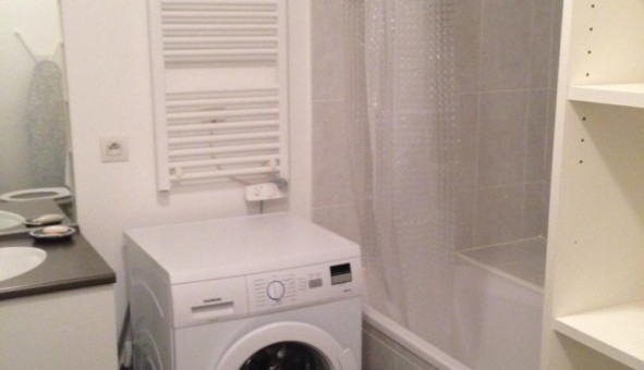 Logement �tudiant Studio &agrave; Issy les Moulineaux (92130)