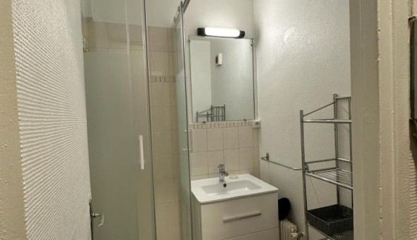 Logement �tudiant Studio &agrave; Issy les Moulineaux (92130)