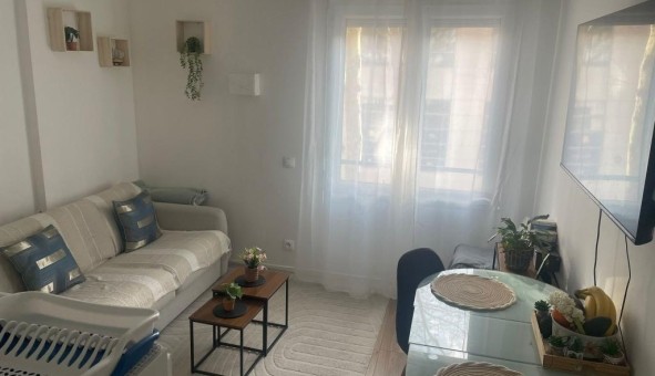 Logement �tudiant Studio &agrave; Issy les Moulineaux (92130)