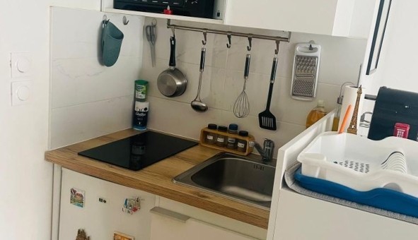 Logement �tudiant Studio &agrave; Issy les Moulineaux (92130)