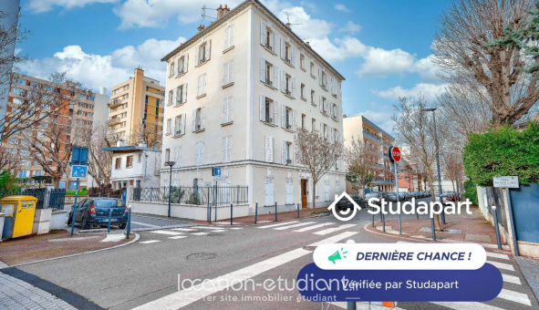 Logement �tudiant Studio &agrave; Issy les Moulineaux (92130)