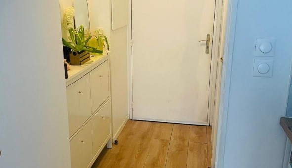 Logement �tudiant Studio &agrave; Issy les Moulineaux (92130)