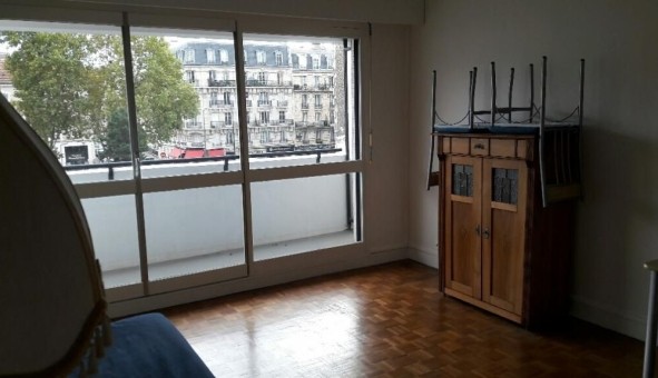 Logement �tudiant Studio &agrave; Issy les Moulineaux (92130)