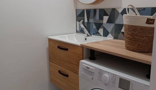 Logement tudiant Studio à Istres (13800)
