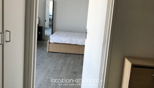 Logement tudiant Studio à Ivry sur Seine (94200)