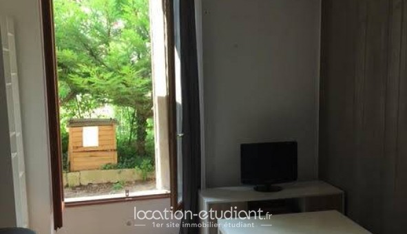 Logement tudiant Studio à Ivry sur Seine (94200)