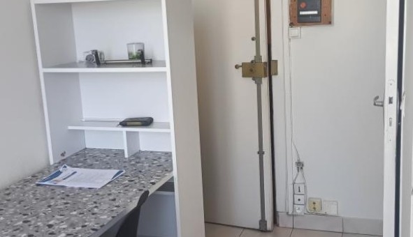 Logement tudiant Studio à Ivry sur Seine (94200)