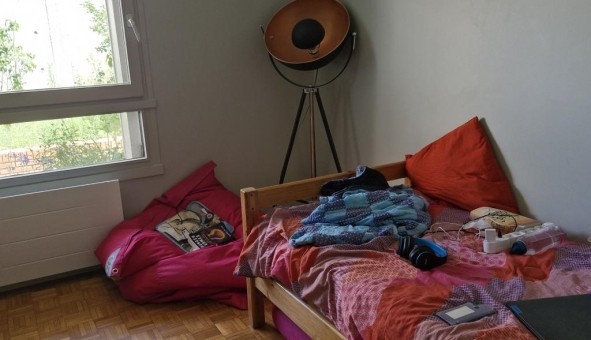 Logement tudiant Studio à Ivry sur Seine (94200)