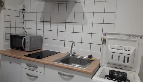 Logement tudiant Studio à Ivry sur Seine (94200)