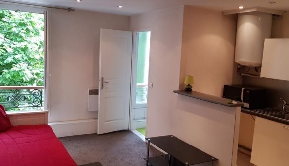Logement �tudiant Studio &agrave; Ivry sur Seine (94200)