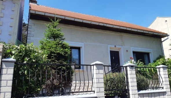 Logement �tudiant Studio &agrave; Ivry sur Seine (94200)