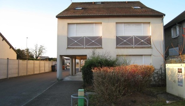 Logement tudiant Location Studio Vide Janville sur Juine (91510)