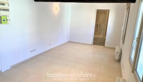 Logement tudiant Studio à Jouars Pontchartrain (78760)