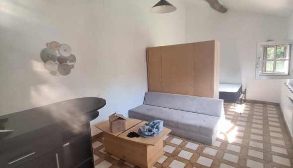 Logement tudiant Location Studio Vide Jouars Pontchartrain (78760)