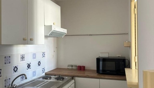 Logement tudiant Studio à Jou ls Tours (37300)
