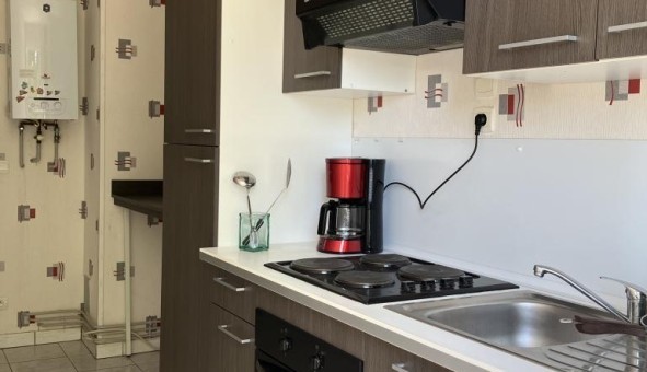 Logement tudiant Studio à Jou ls Tours (37300)