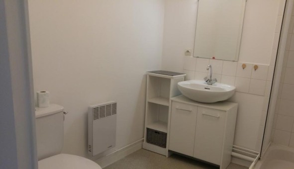 Logement tudiant Studio à Jou ls Tours (37300)